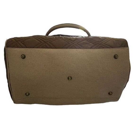 ADRIENNE VITTADINI Taupe Diamond Quilted 18" Travel Duffle Bag - Picture 5 of 11